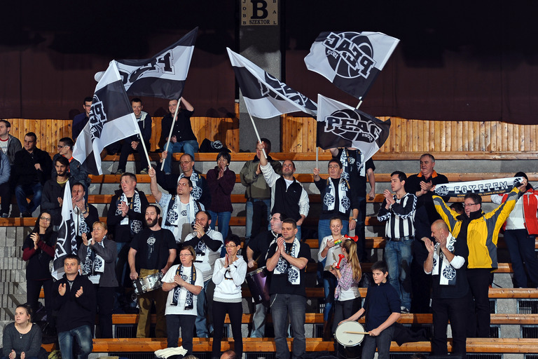 PEAC-PÉCS - NANTES REZÉ 60-62