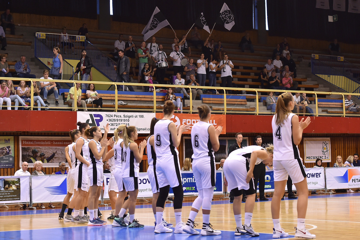 PEAC-PÉCS - AKSC SZEKSZÁRD 72-70