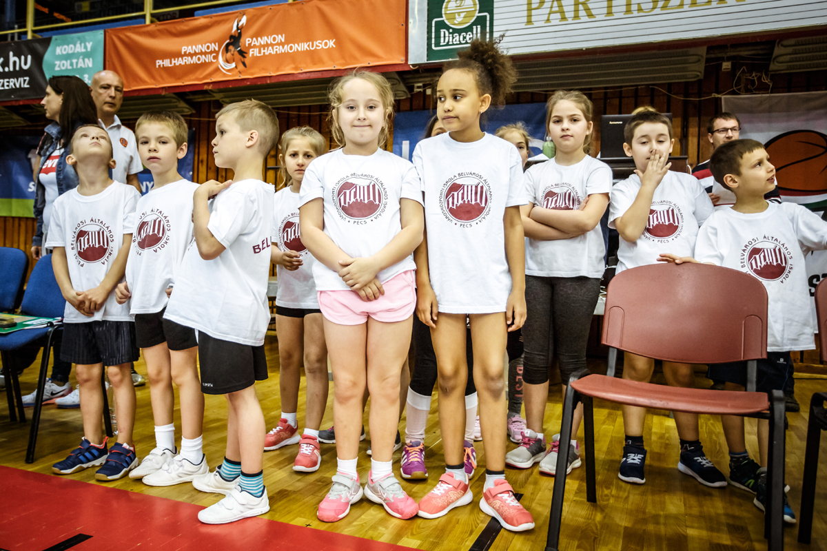 PEAC-PÉCS - SOPRON BASKET 55:75